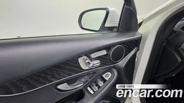 2019 Mercedes-Benz GLC-Class X253 GCL300 4MATIC Coupe Sold VIN WDC0J4KB0KF514606 – photo 22