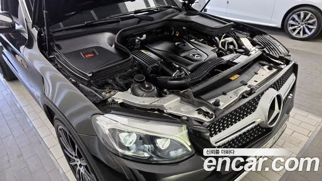 2019 Mercedes-Benz Glc-Class X253 Glc300 4matic Amg Line Coupe Sold VIN WDC0J4KB2KF656438 – front exterior