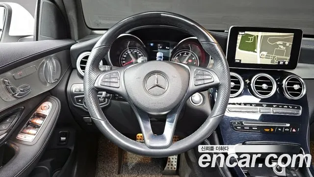 2019 Mercedes-Benz GLC-Class X253 GLC300 4MATIC AMG Line Coupe Sold VIN WDC0J4KB6KF668897 – exterior detail