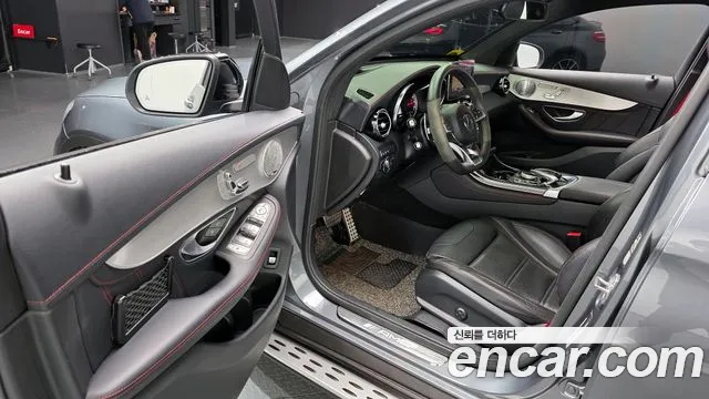 2018 Mercedes-Benz GLC-Class X253 AMG GLC43 4MATIC Coupe Sold VIN WDC0J6EBXJF338024 – interior seats