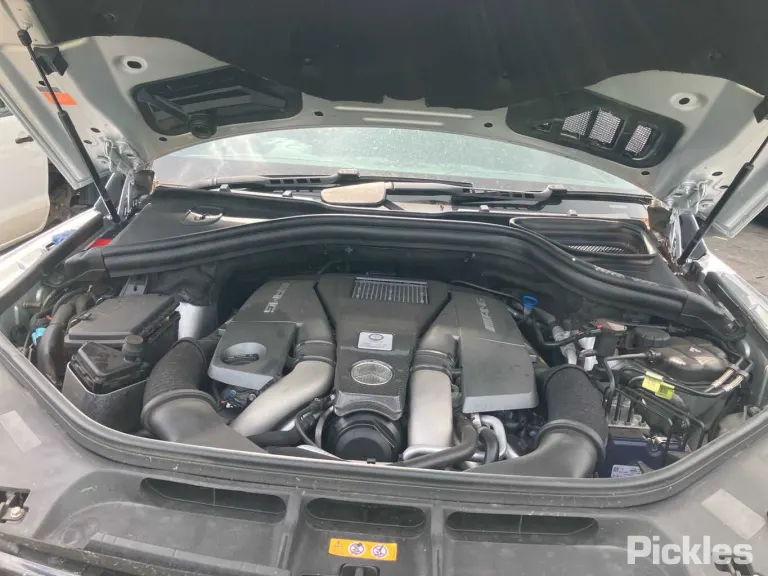 2014 Mercedes-Benz M-Class Damaged VIN WDC1660742A389719 – exterior detail 2014 Mercedes-Benz M-Class Damaged VIN WDC1660742A389719 – exterior detail