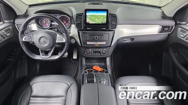 2018 Mercedes-Benz GLE-Class W166 GLE350 d 4MATIC Premium Sold VIN WDCDA2EB3JB067292 – exterior detail 2018 Mercedes-Benz GLE-Class W166 GLE350 d 4MATIC Premium Sold VIN WDCDA2EB3JB067292 – exterior detail