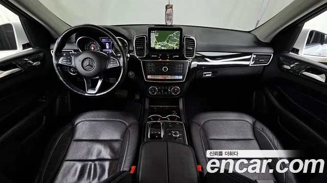 2017 Mercedes-Benz GLE-Class W166 GLE350 d 4MATIC Sold VIN WDCDA2EB5HA906147 – trunk area