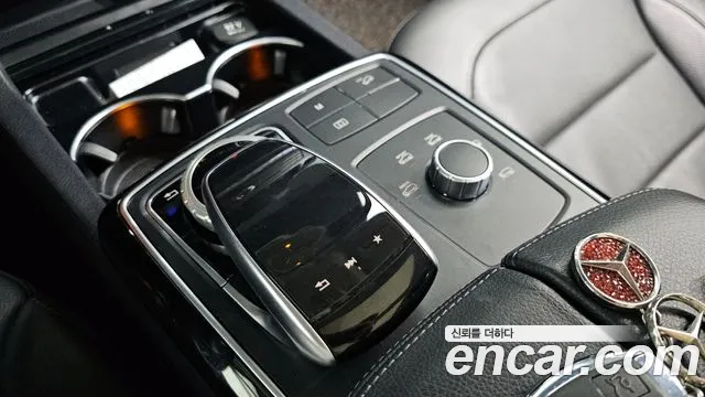2017 Mercedes-Benz GLE-Class W166 GLE350 d 4MATIC Sold VIN WDCDA2EB6HA912846 – exterior detail
