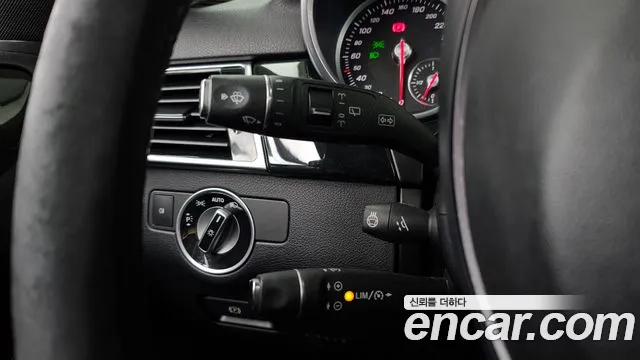 2017 Mercedes-Benz GLE-Class W166 GLE350 d 4MATIC Sold VIN WDCDA2EB8HA848289 – exterior detail