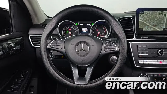 2017 Mercedes-Benz GLE-Class W166 GLE350 d 4MATIC Sold VIN WDCDA2EB8HA907986 – photo 19 2017 Mercedes-Benz GLE-Class W166 GLE350 d 4MATIC Sold VIN WDCDA2EB8HA907986 – photo 19