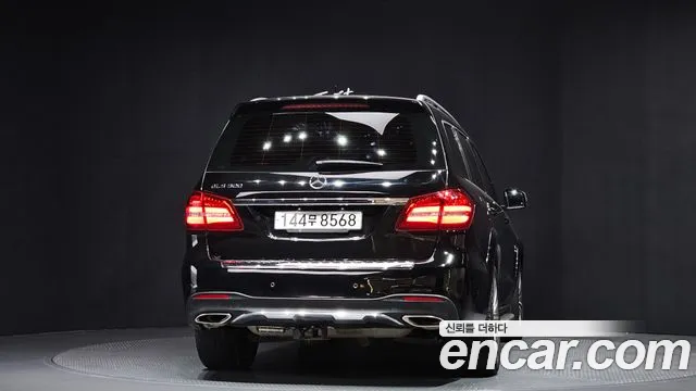 2017 Mercedes-Benz GLS-Class X166 GLS500 4MATIC Sold VIN WDCDF7DE5HA887321 – trunk area