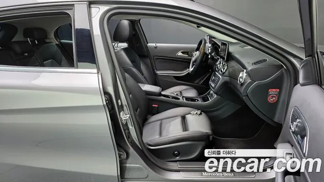 2018 Mercedes-Benz GLA-Class X156 GLA220 Sold VIN WDCTG4FB9JJ397125 – photo 16 2018 Mercedes-Benz GLA-Class X156 GLA220 Sold VIN WDCTG4FB9JJ397125 – photo 16