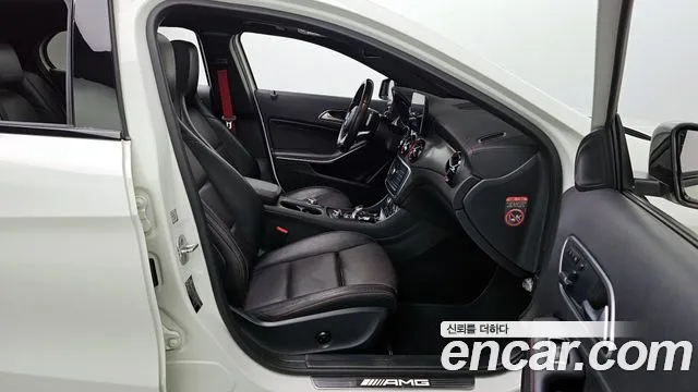 2017 Mercedes-Benz GLA-Class X156 GLA45 AMG 4MATIC Sold VIN WDCTG5CB8HJ334098 – interior seats