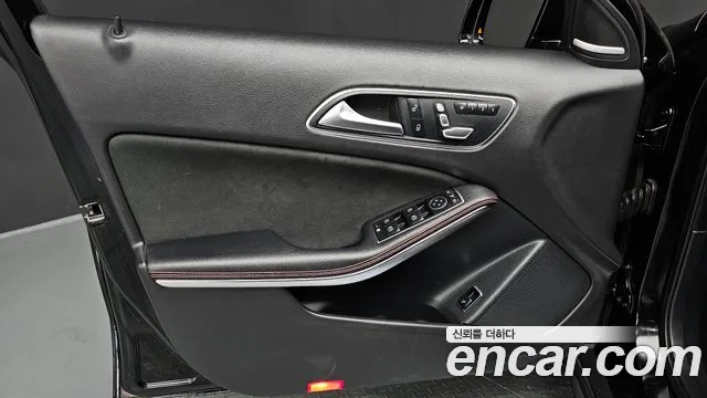 2019 Mercedes-Benz GLA-Class X156 GLA45 AMG 4MATIC Sold VIN WDCTG5CB9KJ608853 – exterior detail
