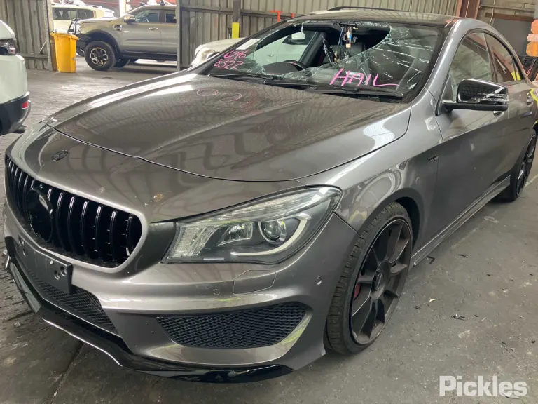 2015 Mercedes-Benz CLA-Class Damaged VIN WDD1173522N220153 – undercarriage