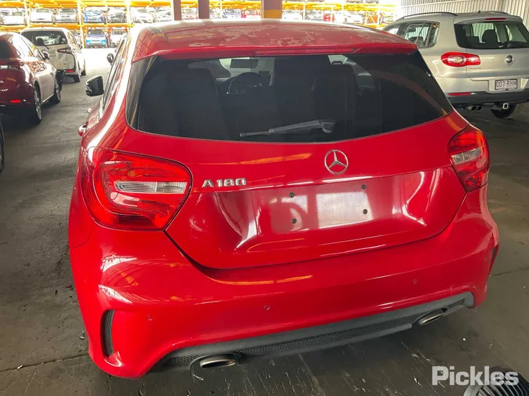 2014 Mercedes-Benz A-Class VIN WDD1760422V037537