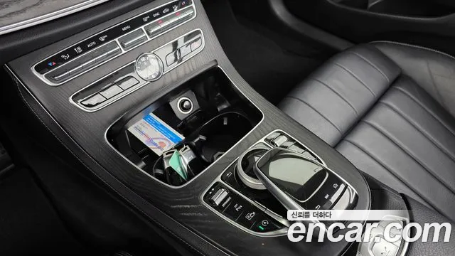 2018 Mercedes-Benz E-Class W213 E220d Cabriolet Sold VIN WDD1K1EBXJF035356 – photo 12