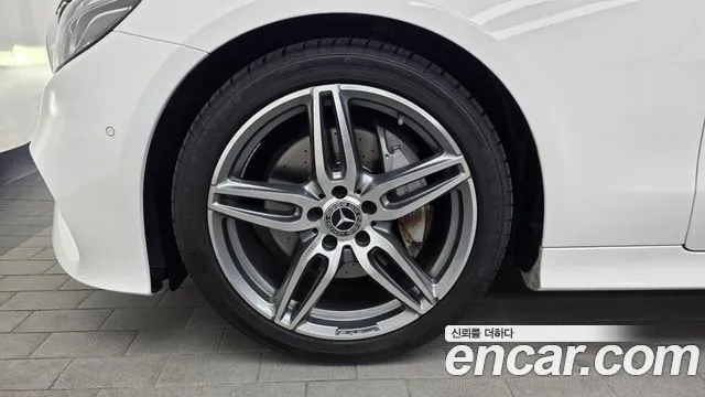 2018 Mercedes-Benz E-Class W213 E220d Cabriolet Sold VIN WDD1K1EBXJF035356 – photo 24