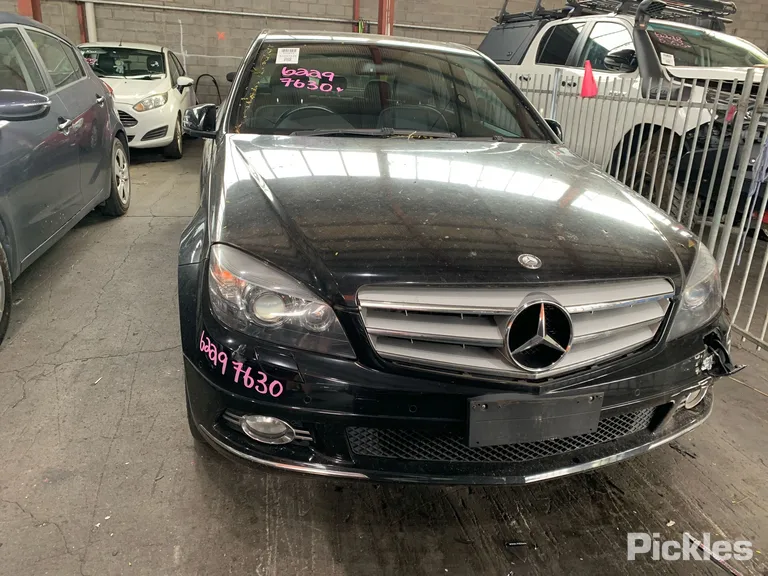 2009 Mercedes-Benz C-Class Used VIN WDD2040022A345038 – photo 13