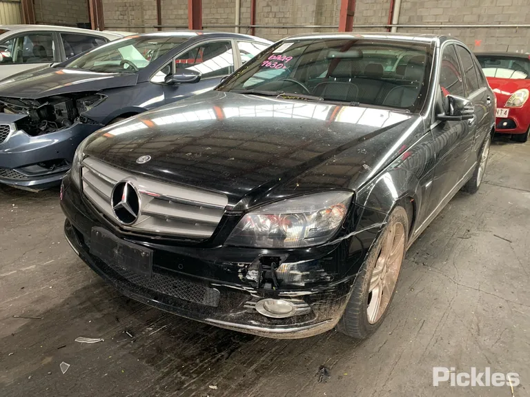 2009 Mercedes-Benz C-Class Used VIN WDD2040022A345038 – photo 15