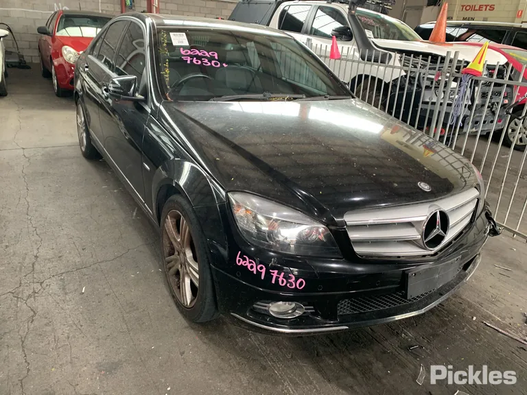 2009 Mercedes-Benz C-Class Used VIN WDD2040022A345038 – photo 17