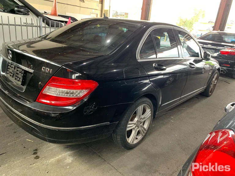 2009 Mercedes-Benz C-Class Used VIN WDD2040022A345038 – photo 29