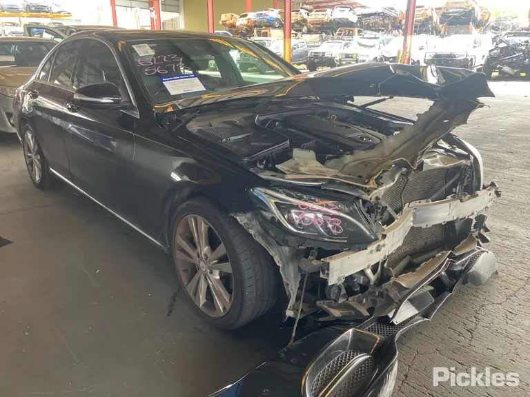 2015 Mercedes-Benz C-Class Used VIN WDD2050422R067911 – photo 20