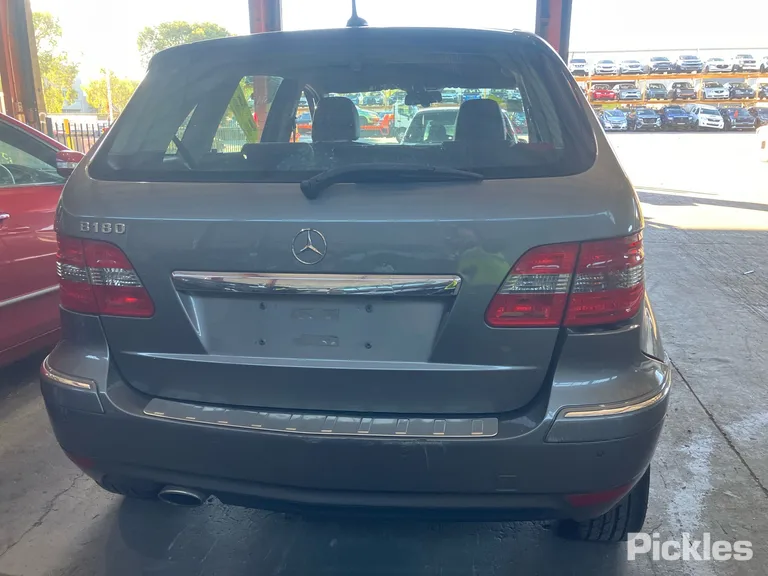2010 Mercedes-Benz B-Class Used VIN WDD2452322J619044 – photo 32 2010 Mercedes-Benz B-Class Used VIN WDD2452322J619044 – photo 32