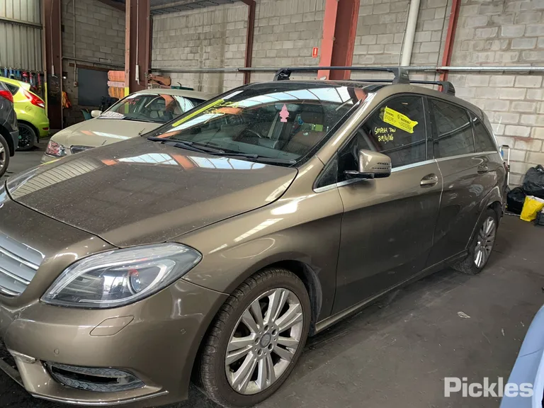 2013 Mercedes-Benz B-Class Used VIN WDD2462012J143369 – side profile