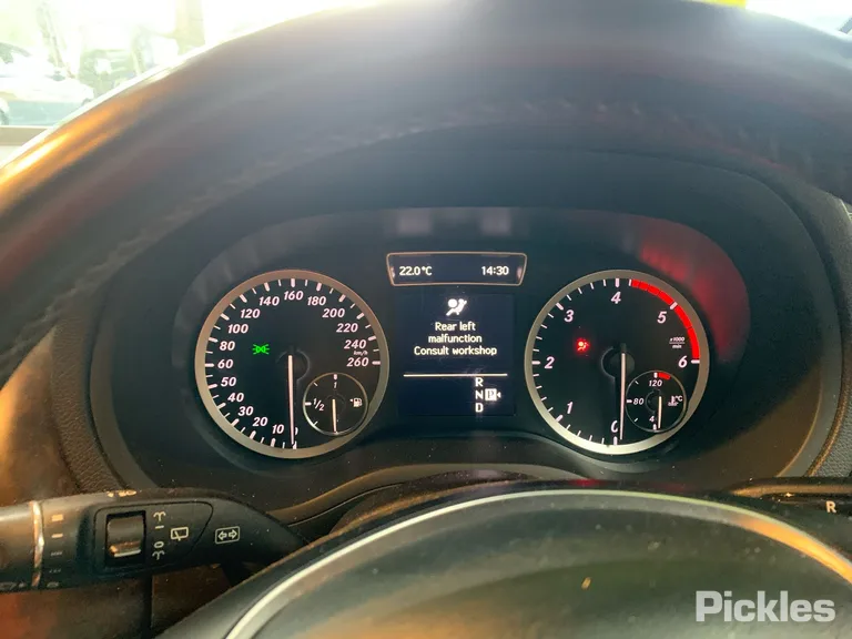 2013 Mercedes-Benz B-Class Used VIN WDD2462012J143369 – dashboard
