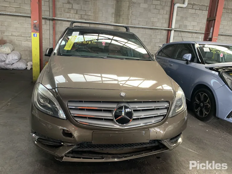 2013 Mercedes-Benz B-Class Used VIN WDD2462012J143369 – undercarriage
