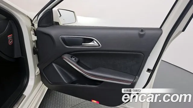 2018 Mercedes-Benz A-Class W176 A200 AMG Line Sold VIN WDDBF4DB2JJ734425 – photo 13