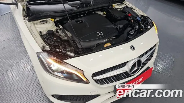 2018 Mercedes-Benz A-Class W176 A200 AMG Line Sold VIN WDDBF4DB2JJ734425 – photo 15