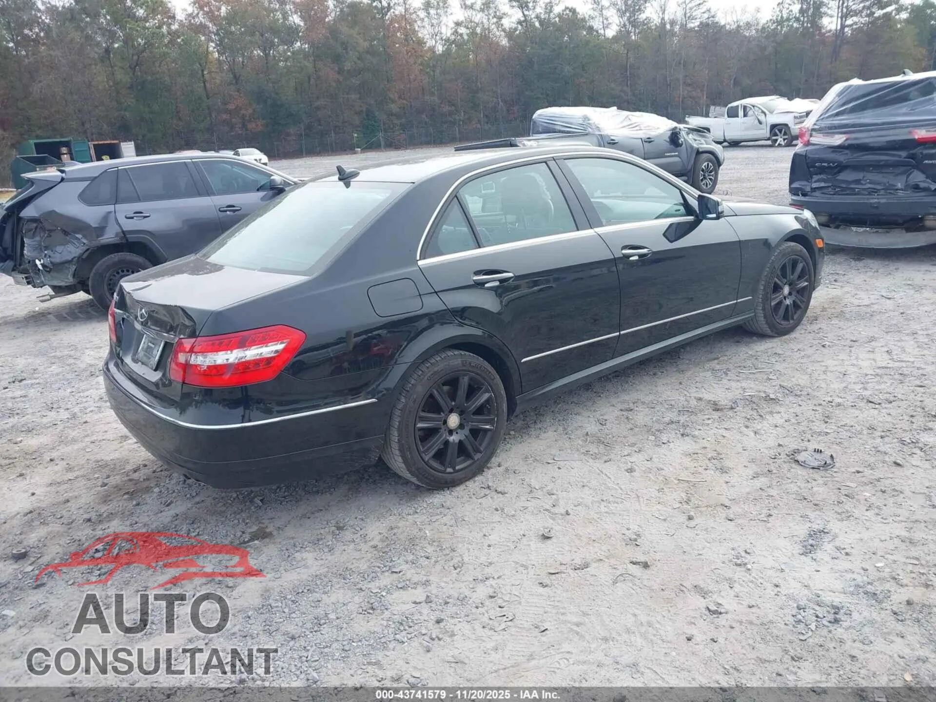 2013 MERCEDES-BENZ E 350 Damaged VIN WDDHF5KB3DA766856 – dashboard