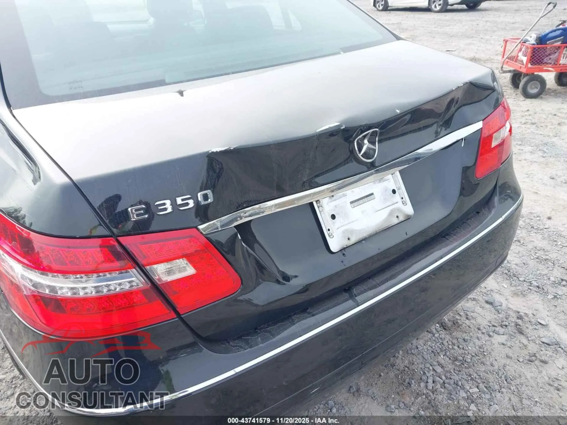 2013 MERCEDES-BENZ E 350 Damaged VIN WDDHF5KB3DA766856 – engine bay