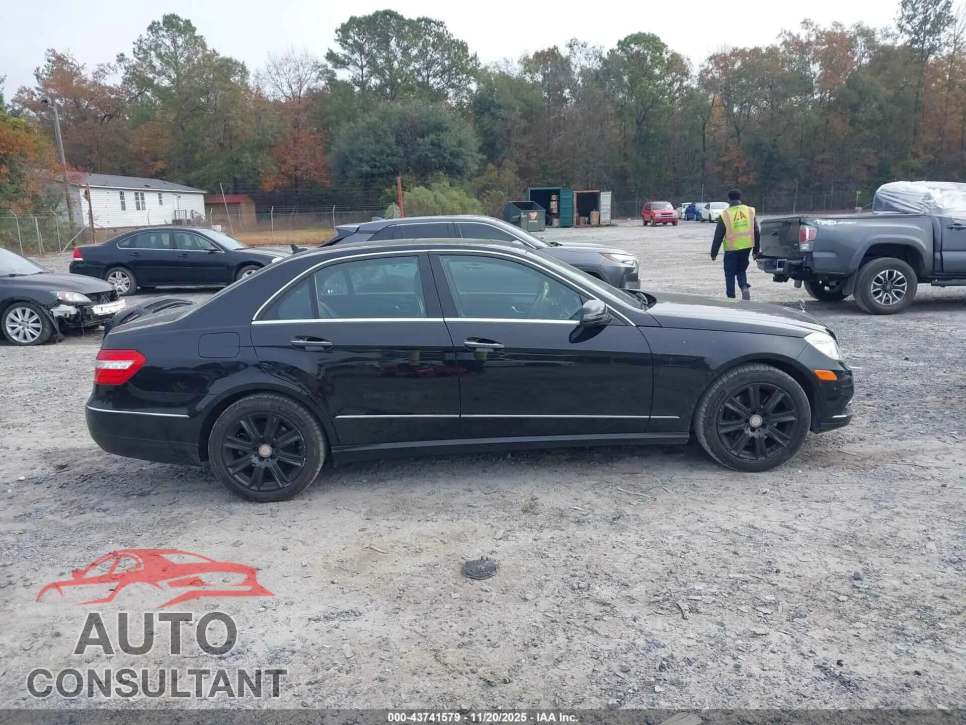 2013 MERCEDES-BENZ E 350 Damaged VIN WDDHF5KB3DA766856 – photo 13