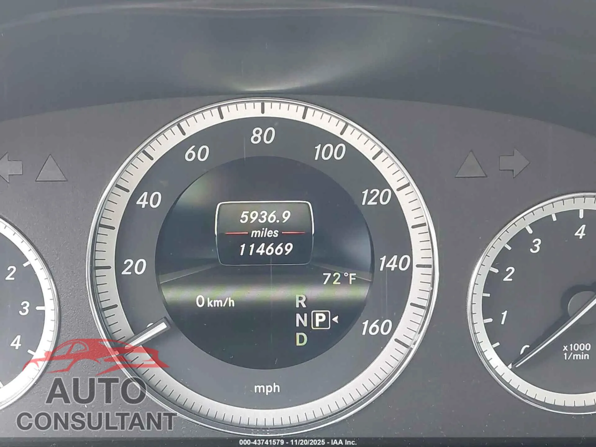 2013 MERCEDES-BENZ E 350 Damaged VIN WDDHF5KB3DA766856 – photo 15