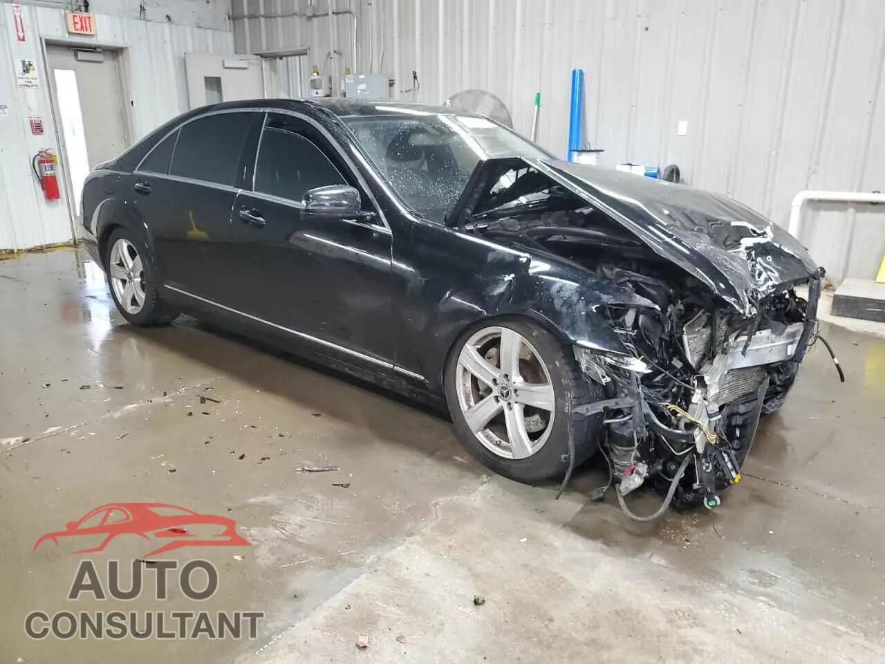 2010 MERCEDES-BENZ S-CLASS Damaged VIN WDDNG8GB5AA320004 – dashboard