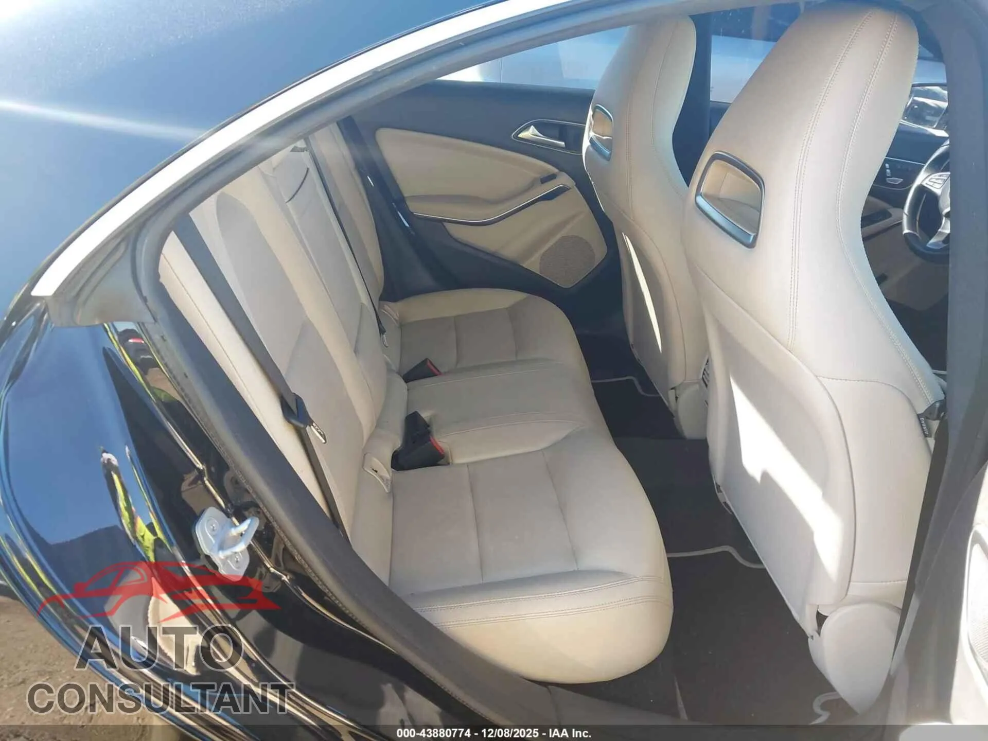 2018 MERCEDES-BENZ CLA 250 Damaged VIN WDDSJ4EB9JN543851 – undercarriage