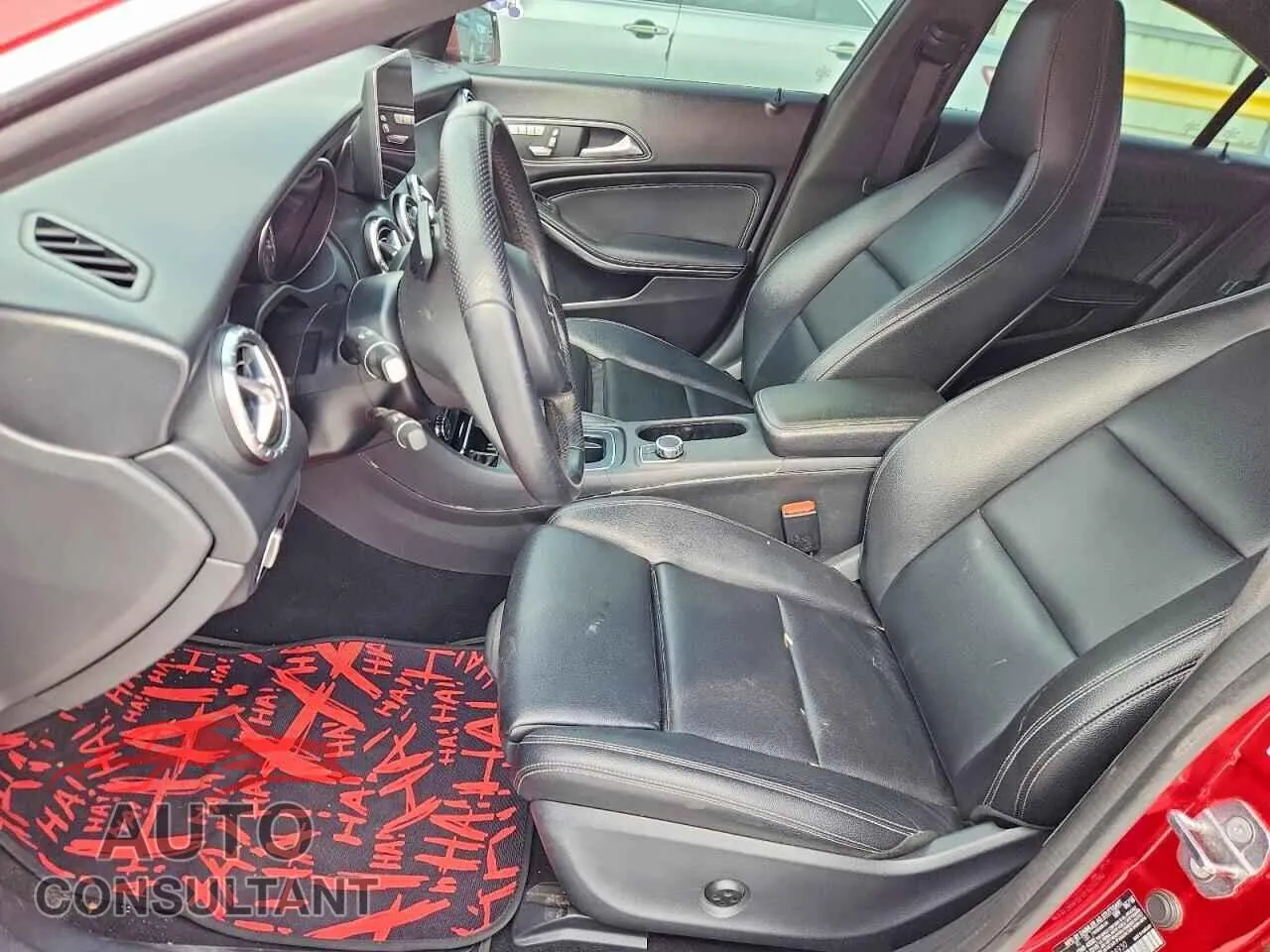 2019 MERCEDES-BENZ CLA-CLASS Damaged VIN WDDSJ4EB9KN704930 – exterior detail