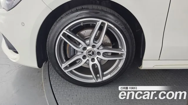 2018 Mercedes-Benz CLA-Class C117 CLA220 AMG Line VIN WDDSJ4FB1JN550985