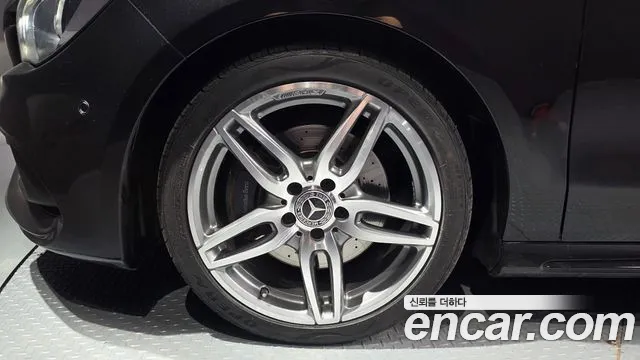 2018 Mercedes-Benz CLA-Class C117 CLA220 AMG Line Sold VIN WDDSJ4FB1JN605080 – photo 17
