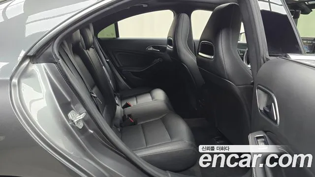 2017 Mercedes-Benz Cla-Class C117 Cla250 4matic Sold VIN WDDSJ4GBXHN464809 – front exterior
