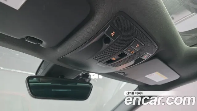 2018 Mercedes-Benz CLA-Class C117 CLA45 AMG 4MATIC Sold VIN WDDSJ5CB1JN664074 – interior seats