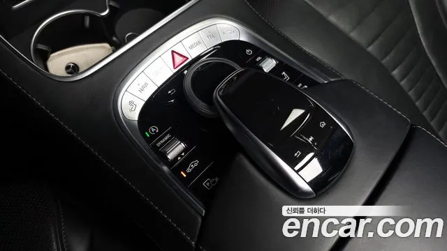 2018 Mercedes-Benz S-Class W222 S400L d 4MATIC Sold VIN WDDUG3FB9JA349117 – exterior detail