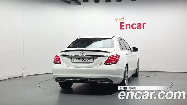 2018 Mercedes-Benz C-Class W205 C220 d Avantgarde Sold VIN WDDWF0EBXJR379272 – photo 11 2018 Mercedes-Benz C-Class W205 C220 d Avantgarde Sold VIN WDDWF0EBXJR379272 – photo 11