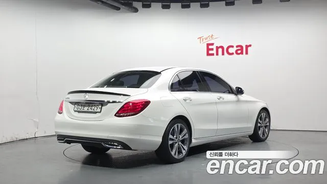 2018 Mercedes-Benz C-Class W205 C220 d Avantgarde Sold VIN WDDWF0EBXJR379272 – photo 15 2018 Mercedes-Benz C-Class W205 C220 d Avantgarde Sold VIN WDDWF0EBXJR379272 – photo 15
