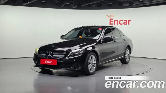2019 Mercedes-Benz C-Class W205 C220 d Avantgarde Sold VIN WDDWF1EB6KR471017 – exterior detail 2019 Mercedes-Benz C-Class W205 C220 d Avantgarde Sold VIN WDDWF1EB6KR471017 – exterior detail