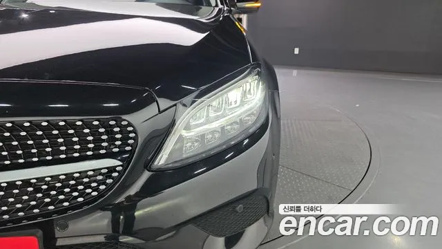 2019 Mercedes-Benz C-Class W205 C220 d Avantgarde Sold VIN WDDWF1EB6KR471017 – photo 27 2019 Mercedes-Benz C-Class W205 C220 d Avantgarde Sold VIN WDDWF1EB6KR471017 – photo 27