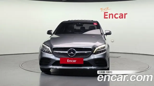 2019 Mercedes-Benz C-Class W205 C220 d 4MATIC AMG Line Sold VIN WDDWF1FB6KR453020 – exterior detail