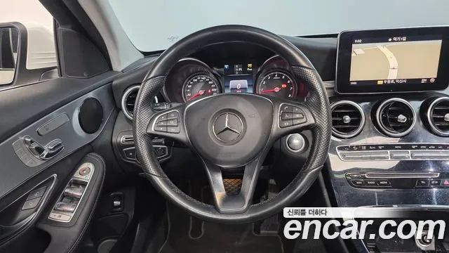2017 Mercedes-Benz C-Class W205 C200 Avantgarde Sold VIN WDDWF4CB4HF424695 – interior seats