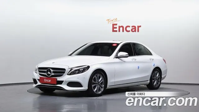 2017 Mercedes-Benz C-Class W205 C200 Avantgarde Sold VIN WDDWF4CB6HF523163 – interior seats