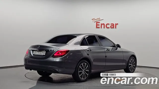 2019 Mercedes-Benz C-Class W205 C200 Sold VIN WDDWF8AB1KR511793 – photo 21