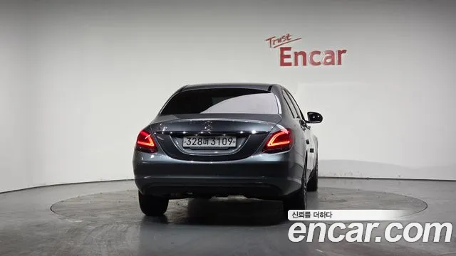 2019 Mercedes-Benz C-Class W205 C200 Sold VIN WDDWF8AB3KR511536 – photo 15